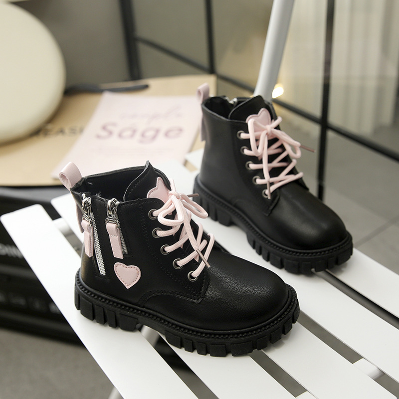 รองเท้าบูทเด็กผู้หญิงสไตล์วินเ - Leather Work For Kids บทวิจารณ์และราคา